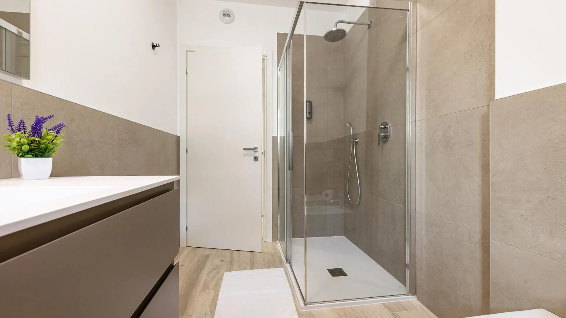 Apartment 10' From The Venetian Walls, Luxury House With Spa Bergamo